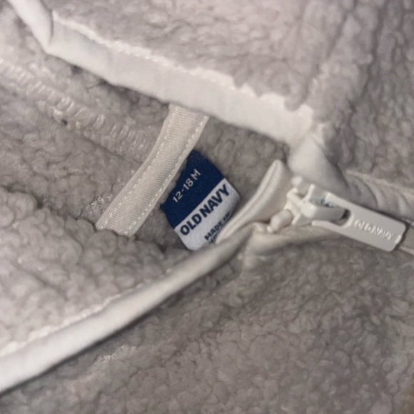 Old Navy Infant Fleece Onesies 🌵12-18 Months - Picture 4 of 4